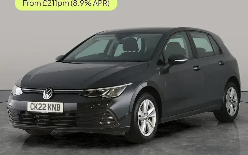 Used VW Golf VIII Life 131 HP (96 kW) 2024 Hatchback
