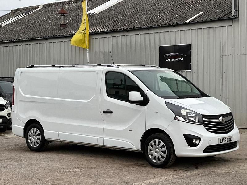 White Used 2018 Vauxhall Vivaro Sportive Van | £8,990 (Fair price) - Image 1/2