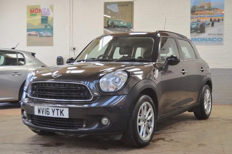 Used Mini Cooper 122 HP (89 kW) 2016 Grey Hatchback
