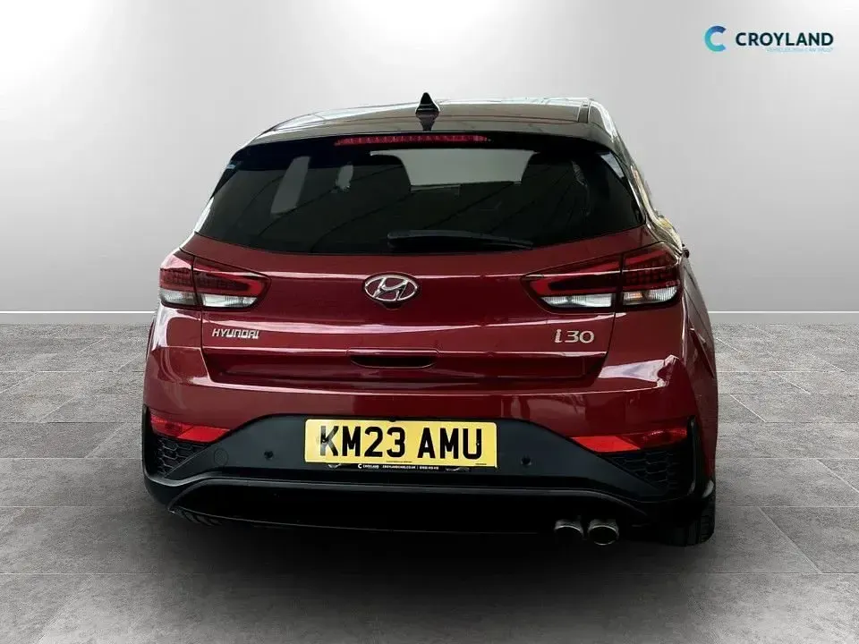 Used Hyundai i30 N Line 159 HP (116 kW) 2023 Red Hatchback