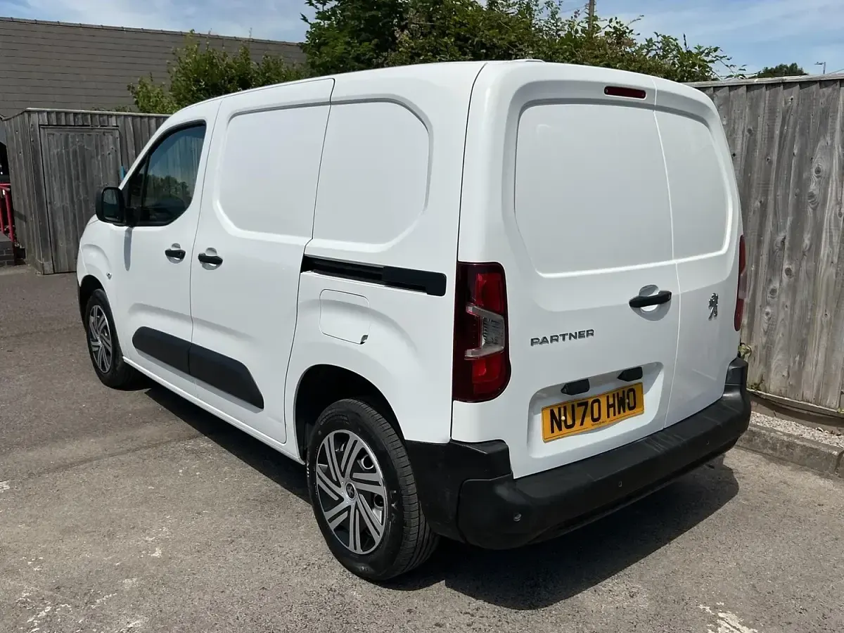 Used Peugeot Partner S 2020 White MPV
