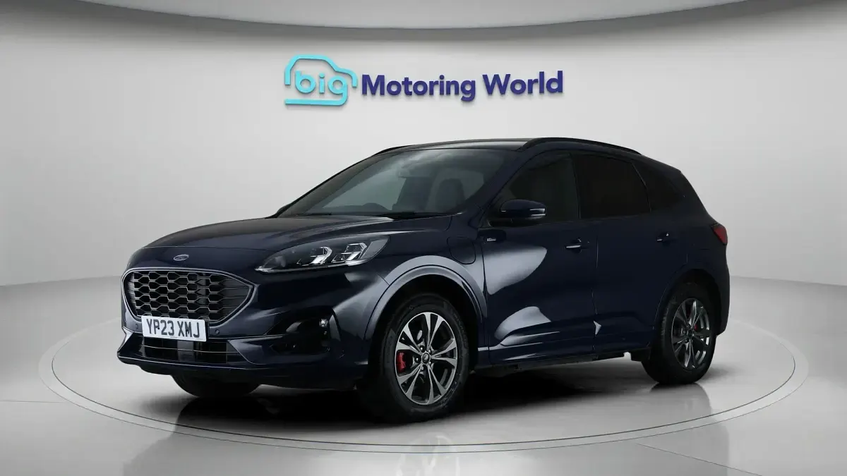 Used Ford Kuga ST-Line 225 HP (165 kW) 2023 Blue SUV