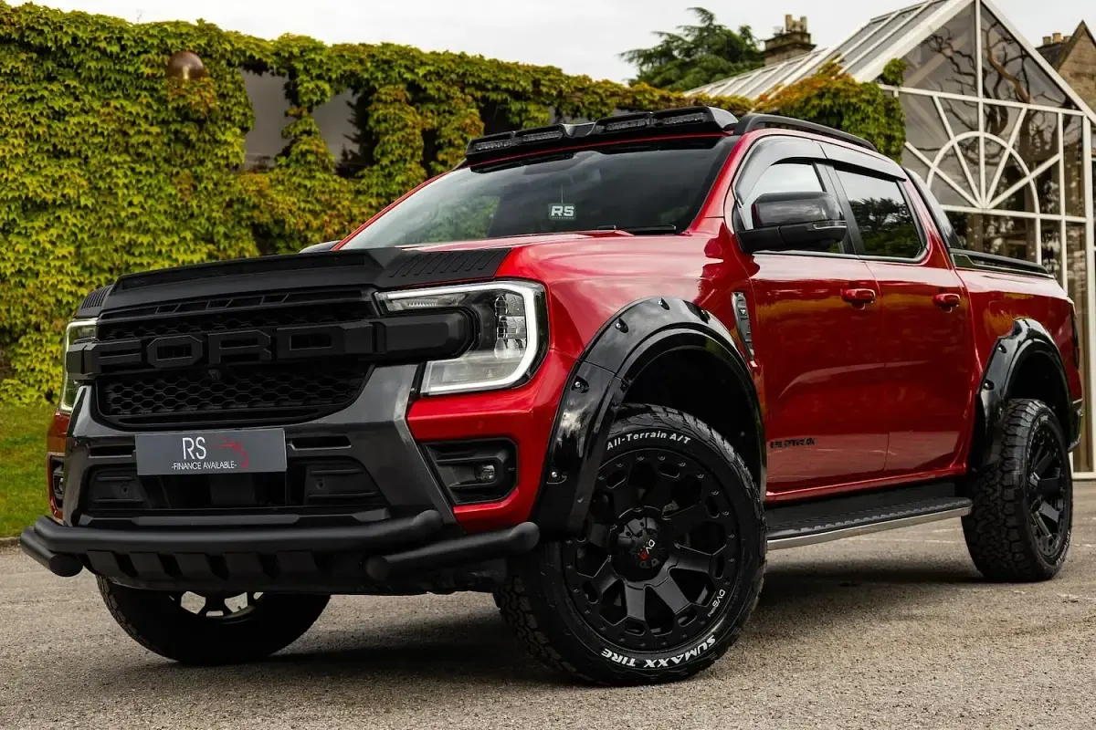 Used Ford Ranger Wildtrack 237 HP (174 kW) 2024 Red Pickup