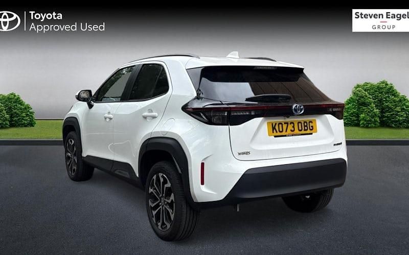 Used Toyota Yaris Hybrid Design 116 HP (85 kW) 2025 Estate