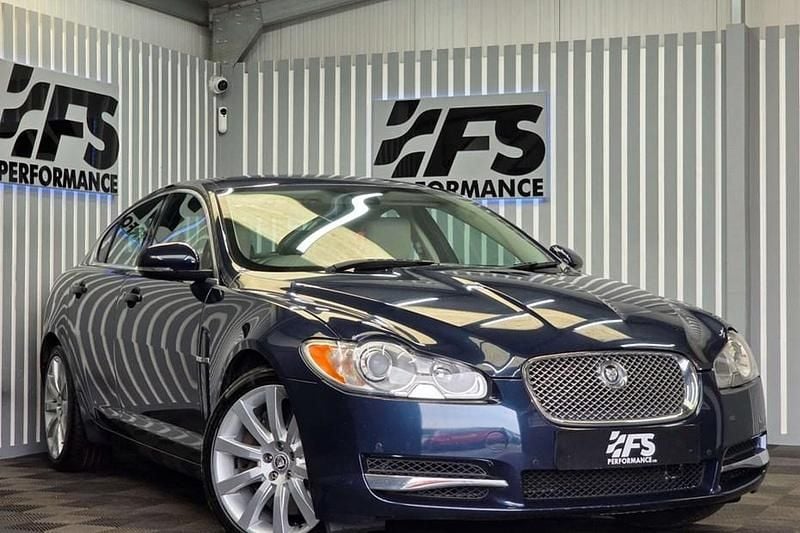 Used Jaguar XF Premium Luxury 240 HP (176 kW) 2010 Blue Sedan