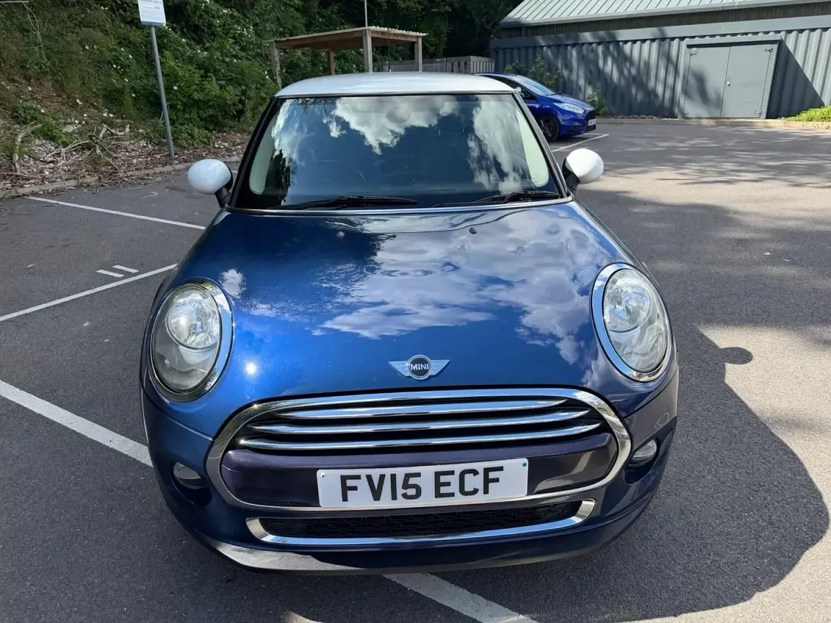 Used Mini Cooper D Hatch 2015 Blue Hatchback