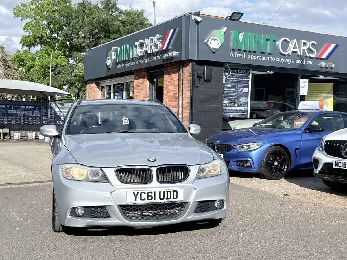 Used BMW 320 M Sport 184 HP (135 kW) 2011 Silver Estate