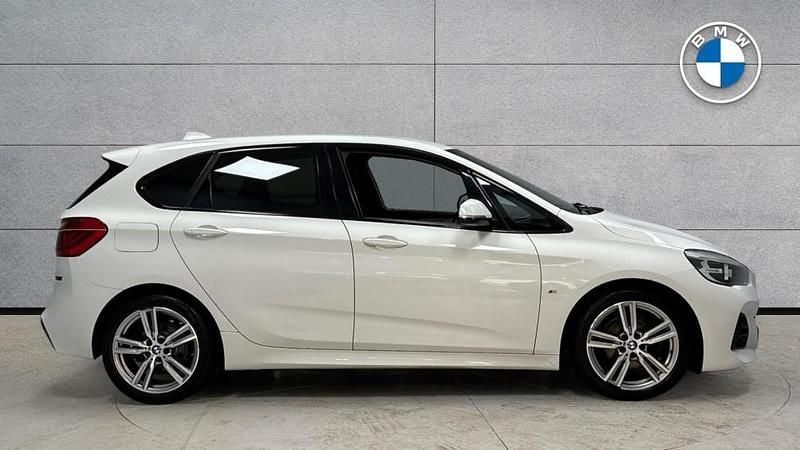 Used BMW 218 Active Tourer M Sport 138 HP (101 kW) 2020 White MPV