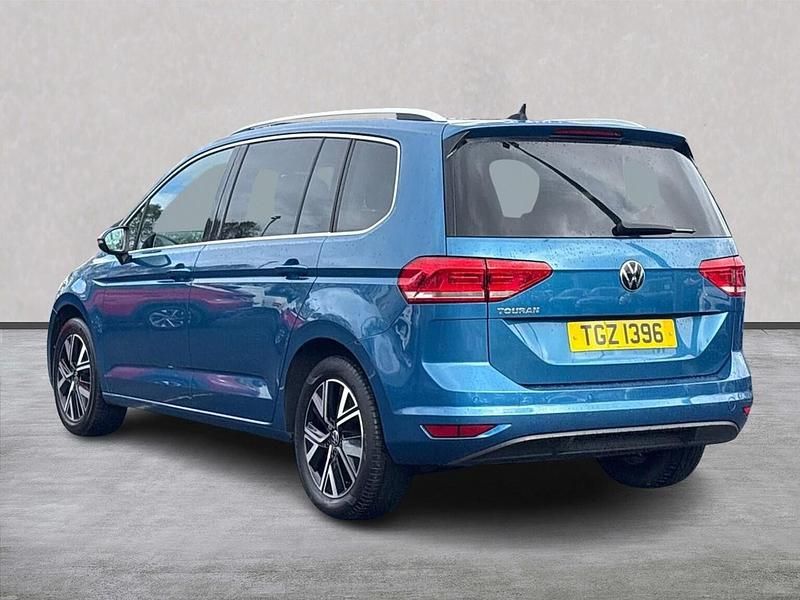Usado VW Touran SEL 150 HP (110 kW) 2020 Azul Monovolume