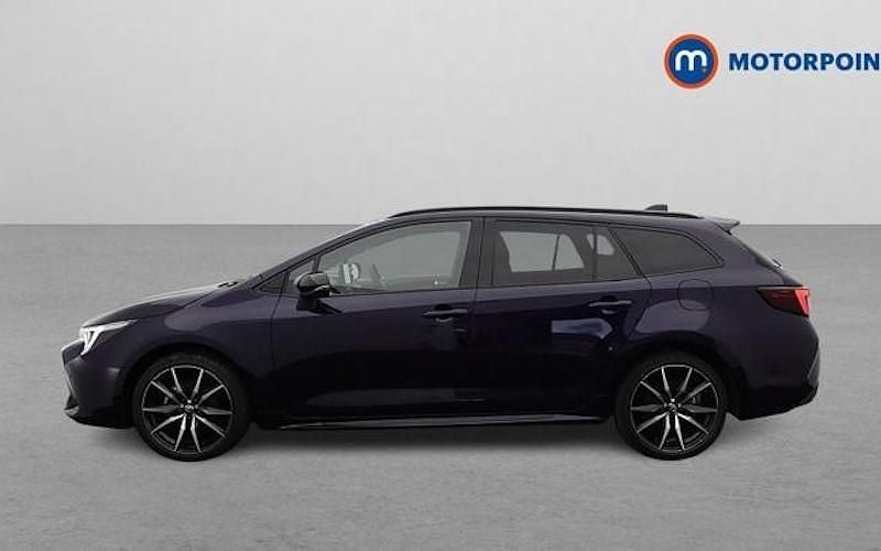 Used Toyota Corolla Sport 140 HP (102 kW) 2024 Blue Estate