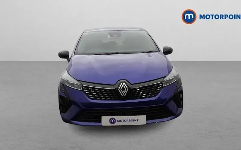 Used Renault Clio Techno 143 HP (105 kW) 2025 Hatchback