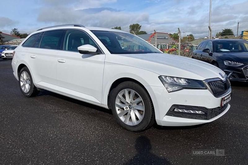 White Used 2021 Skoda Superb SE Technology Estate | £16,695 (Fair price) - Image 1/1