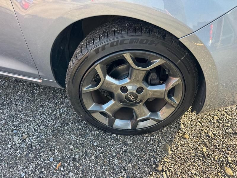 Used Ford Ka Titanium 69 HP (50 kW) 2014 Silver Hatchback