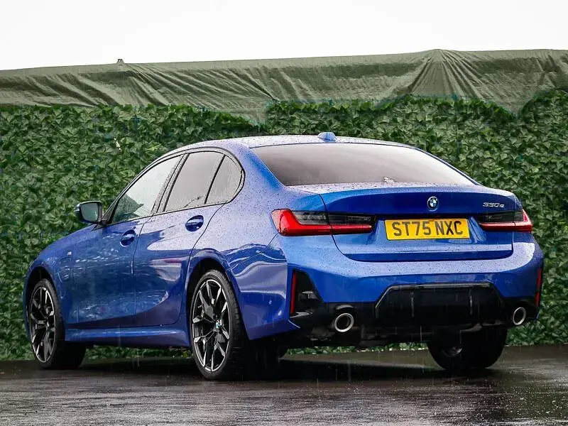 Used BMW 330e M Sport 292 HP (214 kW) 2025 Blue Sedan