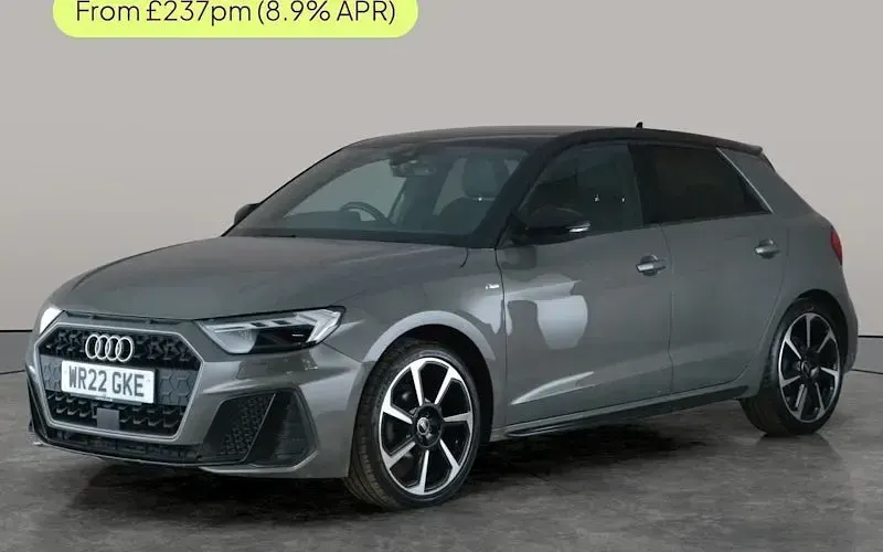 Usado Audi A1 Sportback Black Edition 95 HP (69 kW) 2026 Citadino