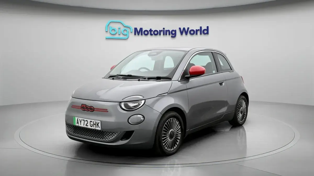Used Fiat 500e Red 86 kW (118 HP) 2022 Grey Hatchback