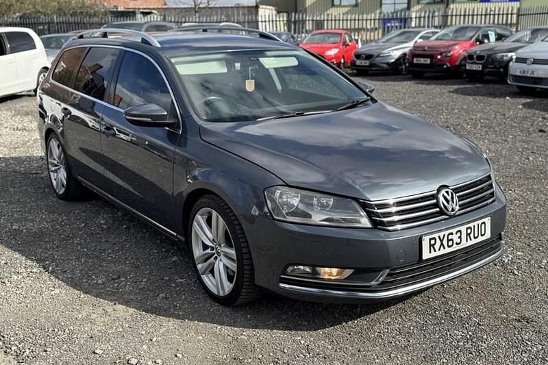 Used VW Passat Sport 177 HP (130 kW) 2013 Grey Estate