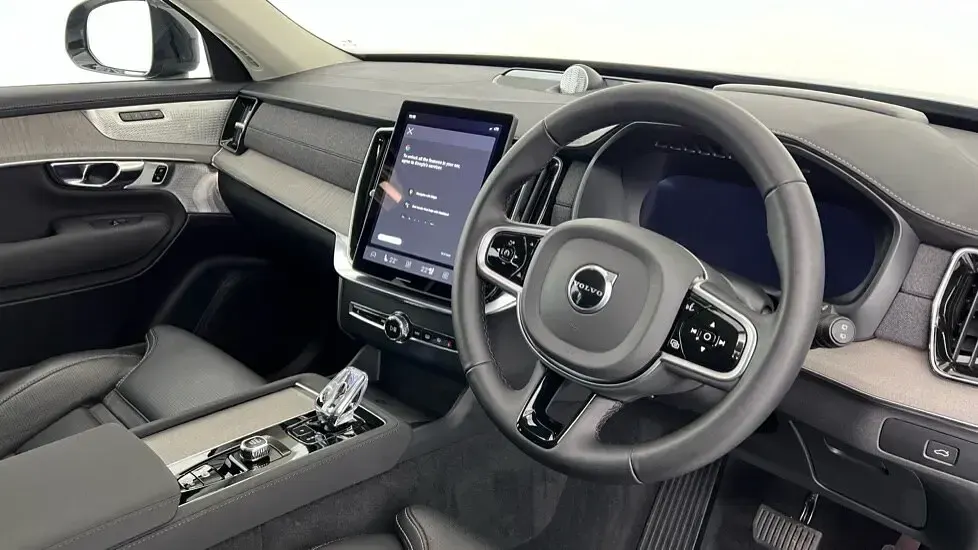 Used Volvo XC90 Ultra 2025 Blue SUV