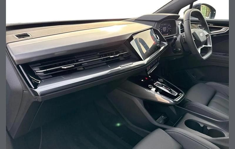 Used Audi Q4 e-tron Black Edition 206 kW (281 HP) 2026 Blue SUV