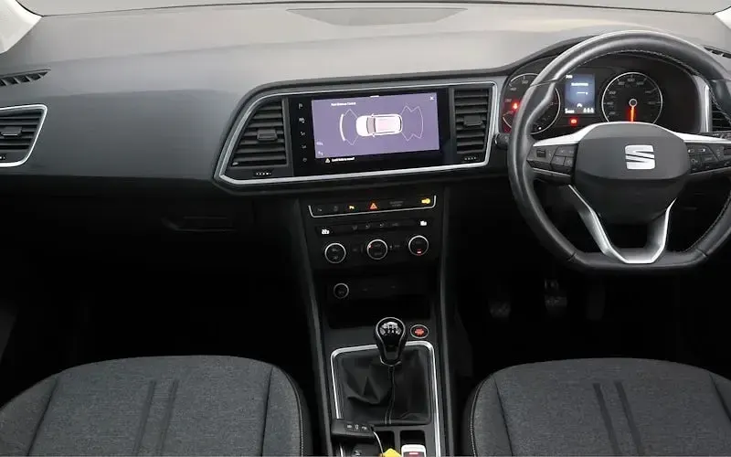 Used Seat Ateca SE Technology 150 HP (110 kW) 2022 White SUV