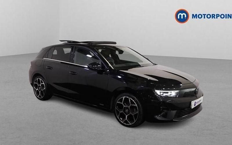 Used Vauxhall Astra Ultimate 131 HP (96 kW) 2025 Hatchback