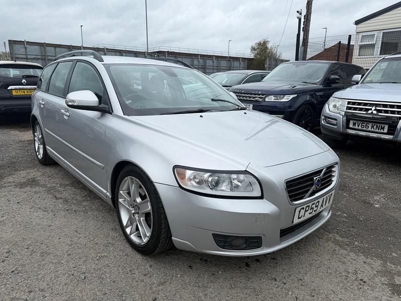 Used Volvo V50 SE 2009 Silver Estate