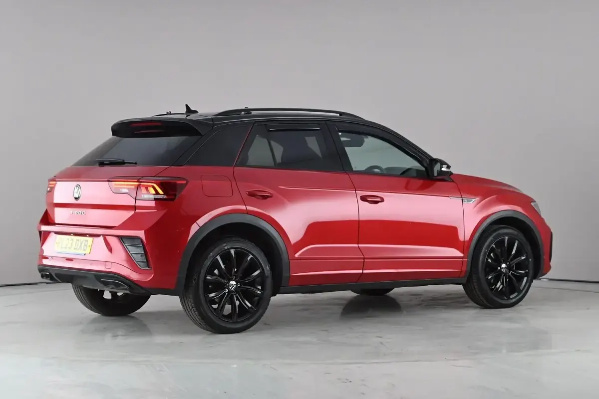 Used VW T-Roc R-line 150 HP (110 kW) 2023 Red SUV
