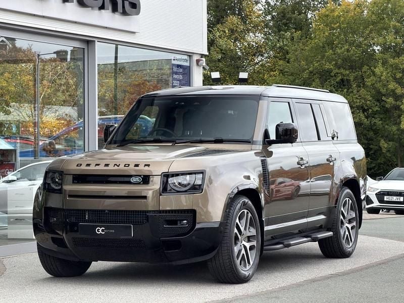 Brown New 2025 Land Rover Defender HSE Dynamic SUV | £75,990 (Good price) - Image 1/3