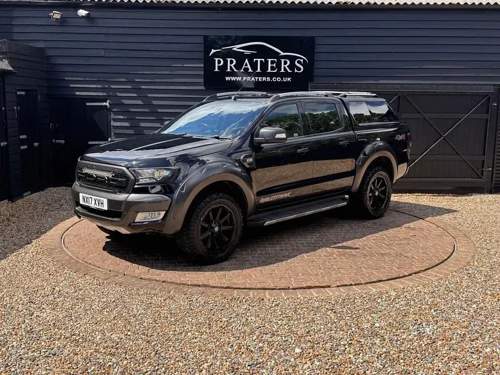 Used Ford Ranger Wildtrack 200 HP (147 kW) 2017 Black Pickup