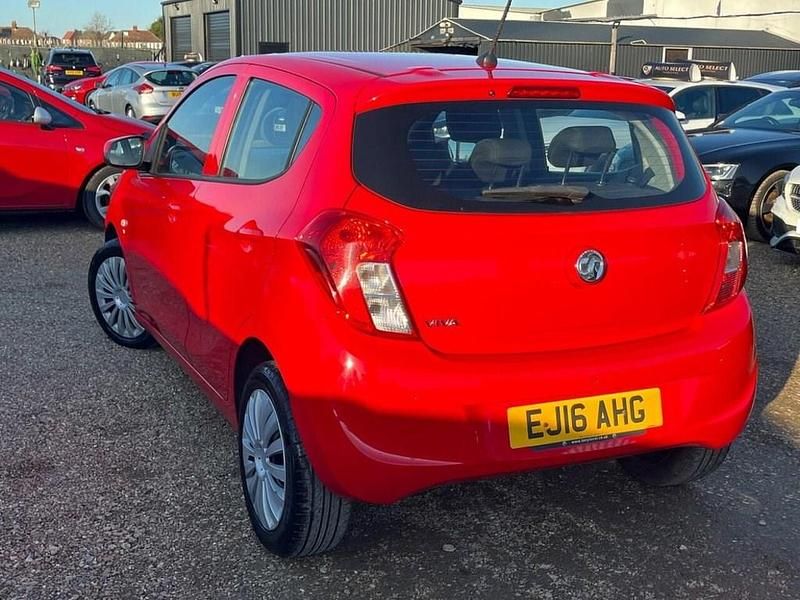 Used Vauxhall Viva 75 HP (55 kW) 2016 Red Hatchback