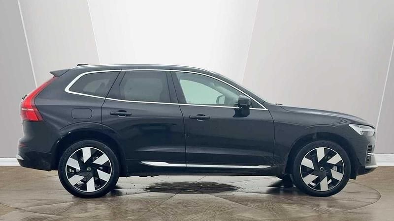 Used Volvo XC60 Ultra 449 HP (330 kW) 2025 Black SUV