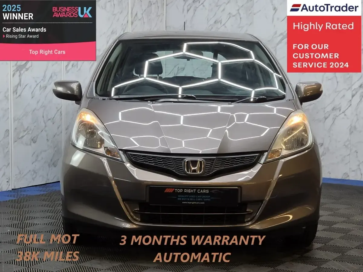 Used Honda Jazz ES 99 HP (72 kW) 2013 Brown Hatchback