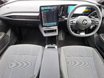 Used Renault Megane E-Tech Komfort 159 kW (217 HP) 2024 Grey Hatchback