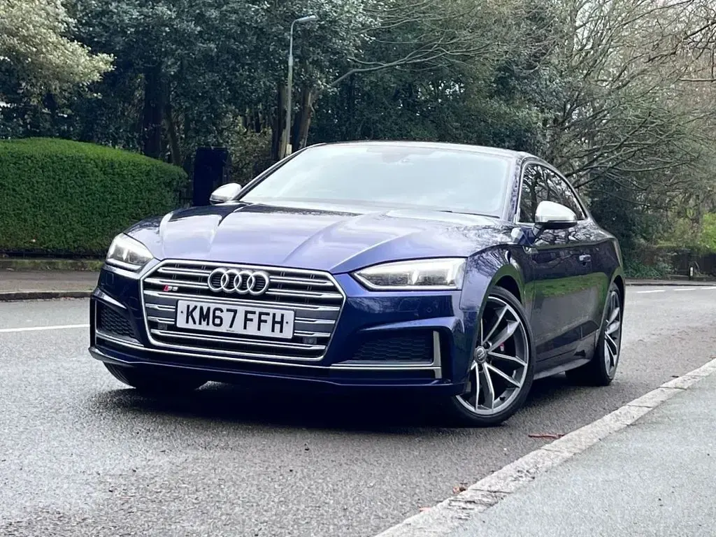 Used Audi S5 Sport 354 HP (260 kW) 2017 Blue Coupe