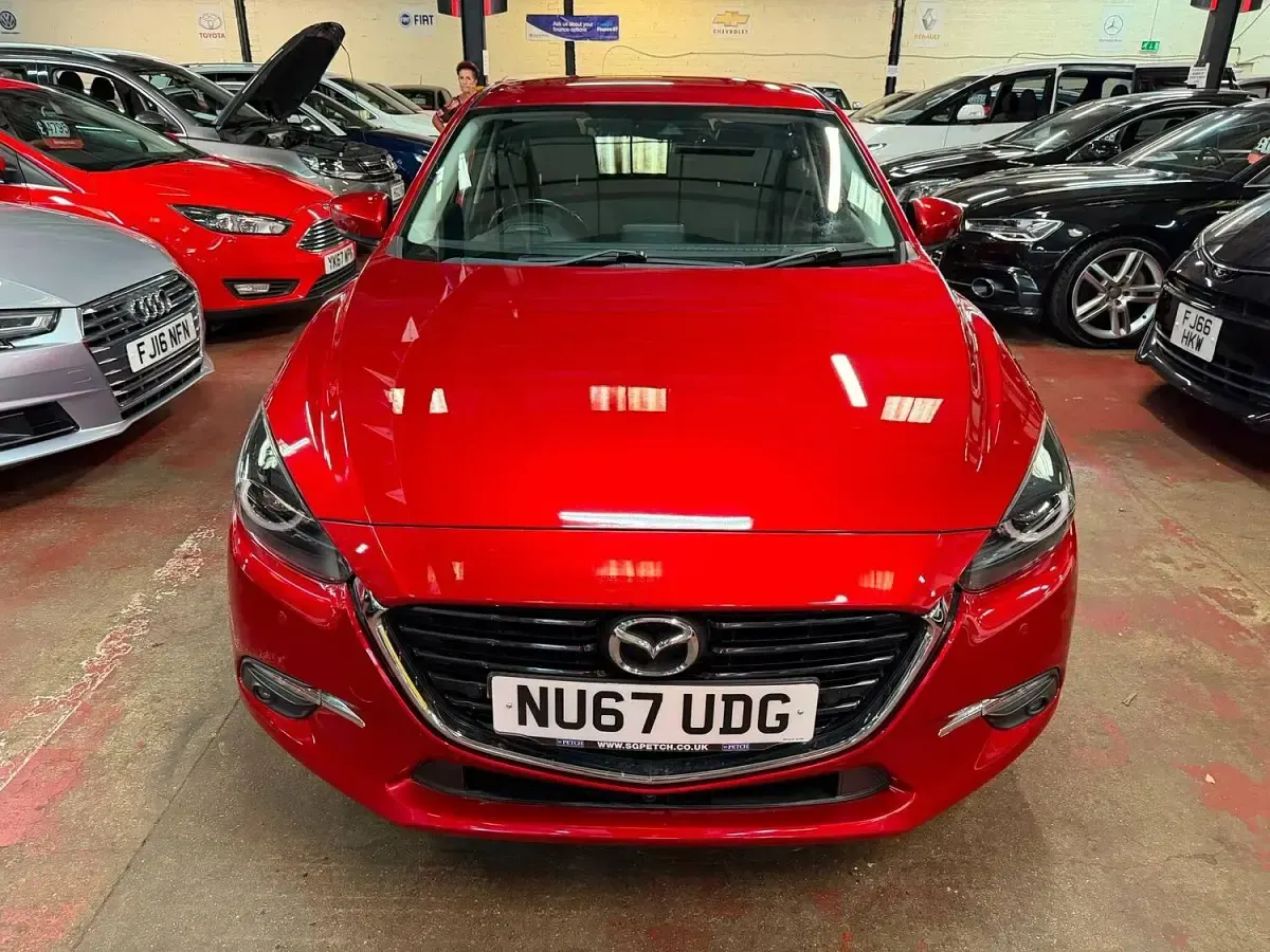 Used Mazda 3 Inclusive 2017 Red Hatchback