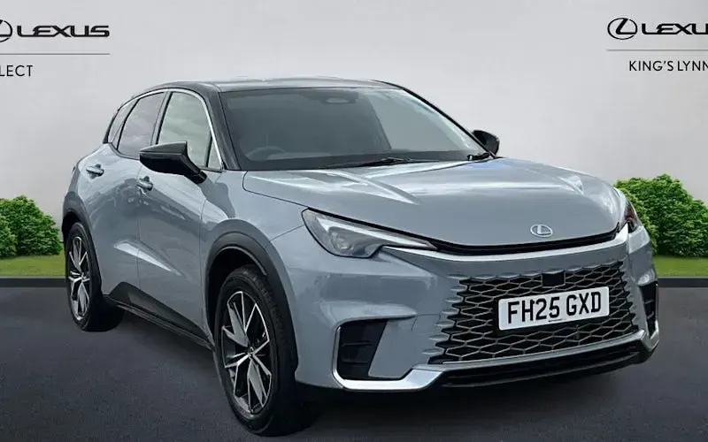 Used Lexus LBX 136 HP (100 kW) 2025 SUV