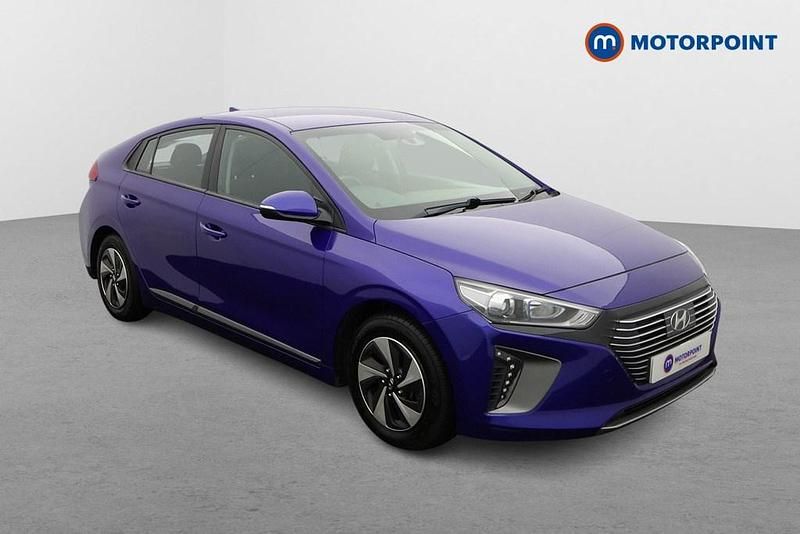 Blue Used 2018 Hyundai Ioniq SE Hatchback | £12,399 (Fair price) - Image 1/4