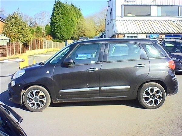 Grey Used 2017 Fiat 500L Pop Star MPV | £4,995 (Fair price) - Image 1/1