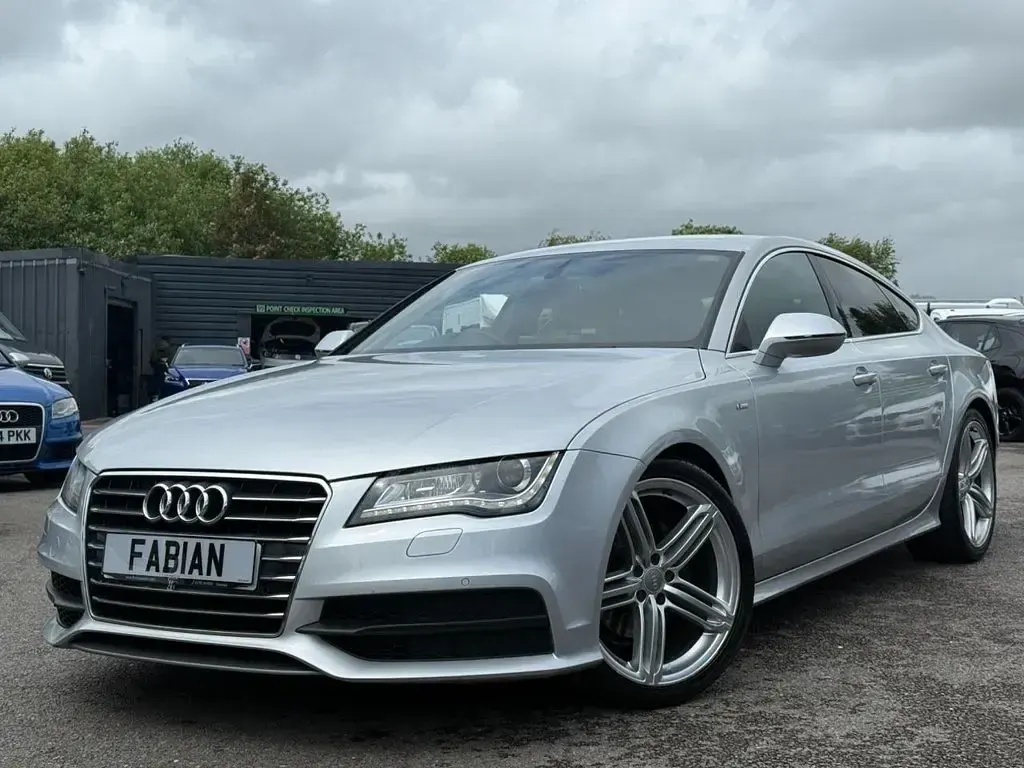 Used Audi A7 Sportback S-Line 204 HP (150 kW) 2012 Silver Hatchback