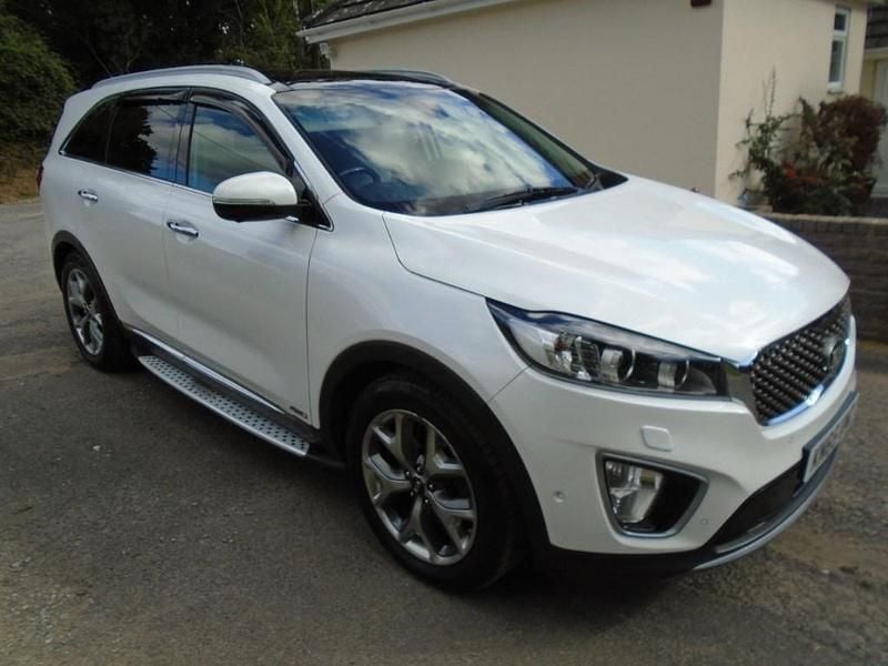 White Used 2015 Kia Sorento SUV | £12,000 (Fair price) - Image 1/4