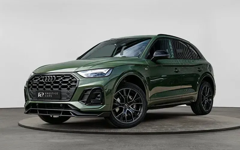 Used Audi Q5 Black Edition 204 HP (150 kW) 2023 Green SUV
