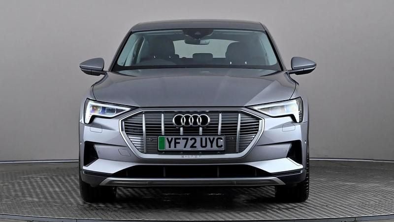 Used Audi e-tron Comfort 230 kW (313 HP) 2022 Grey SUV