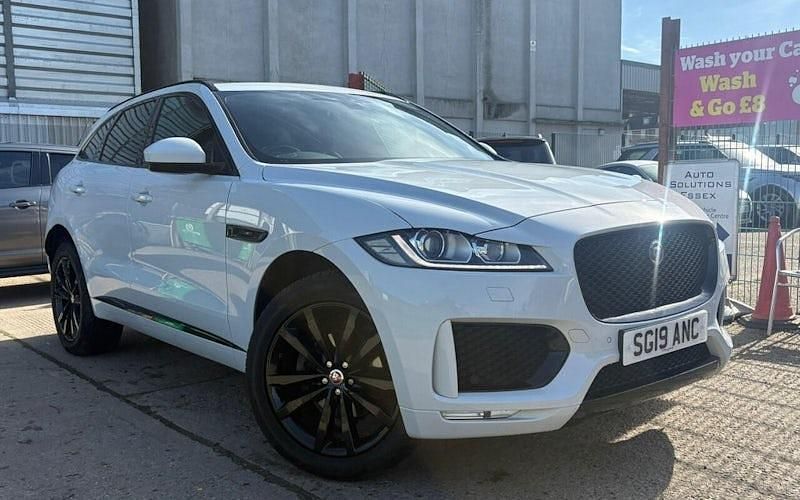 Second-hand Jaguar F-Pace Chequered Flag 180 CP (132 kW) 2019 Alb SUV