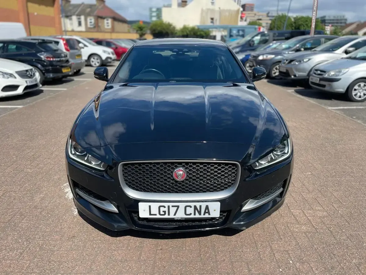 Used Jaguar XE R-Sport 163 HP (119 kW) 2017 Black Sedan