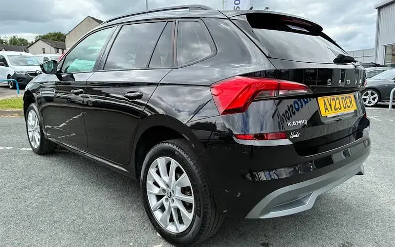 Used Skoda Kamiq SE 95 HP (69 kW) 2023 SUV