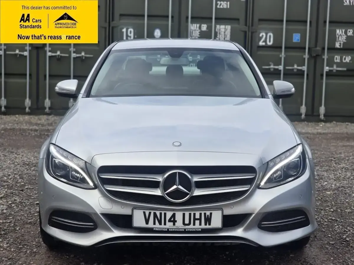 Begagnad Mercedes C220 170 HK (125 kW) 2014 Silver Sedan