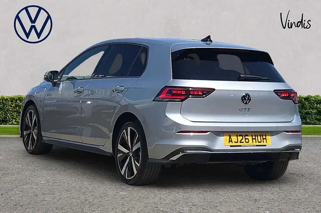 Used VW Golf VIII GTE 272 HP (200 kW) 2026 Silver Hatchback