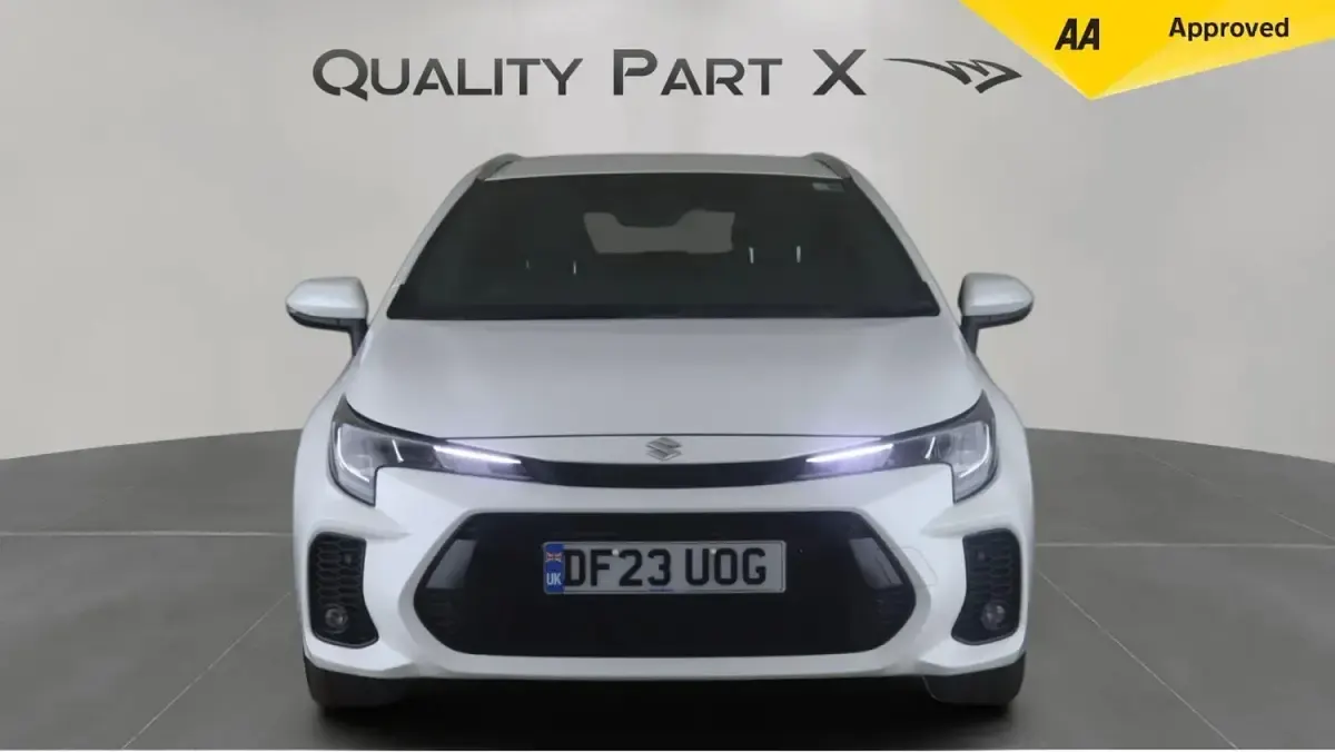 Used Suzuki Swace 140 HP (102 kW) 2023 White Estate