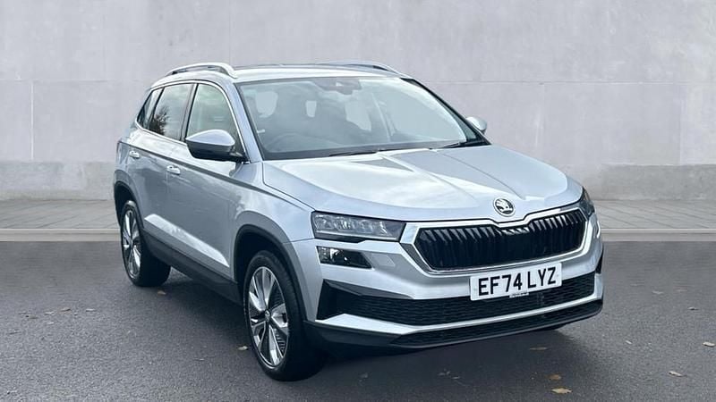 Brilliant silver metallic Used 2024 Skoda Karoq SE L SUV | £22,750 (Fair price) - Image 1/4