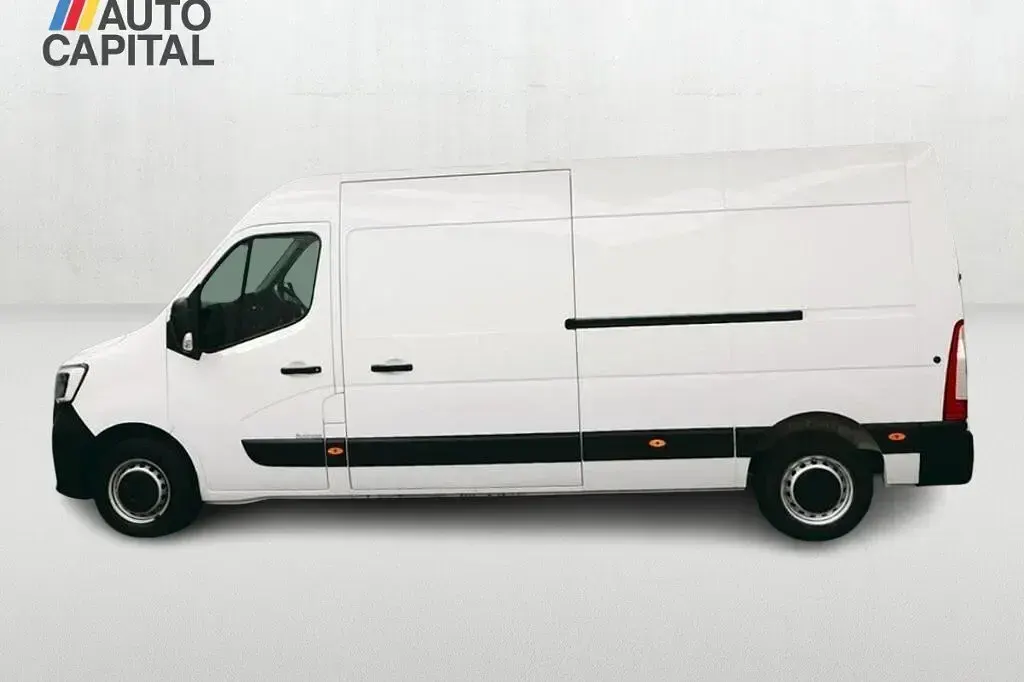 Used Renault Master Business 135 HP (99 kW) 2022 White MPV